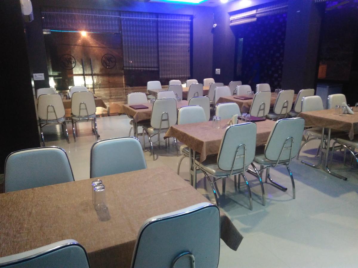 Hotel Desire Hisar Екстер'єр фото
